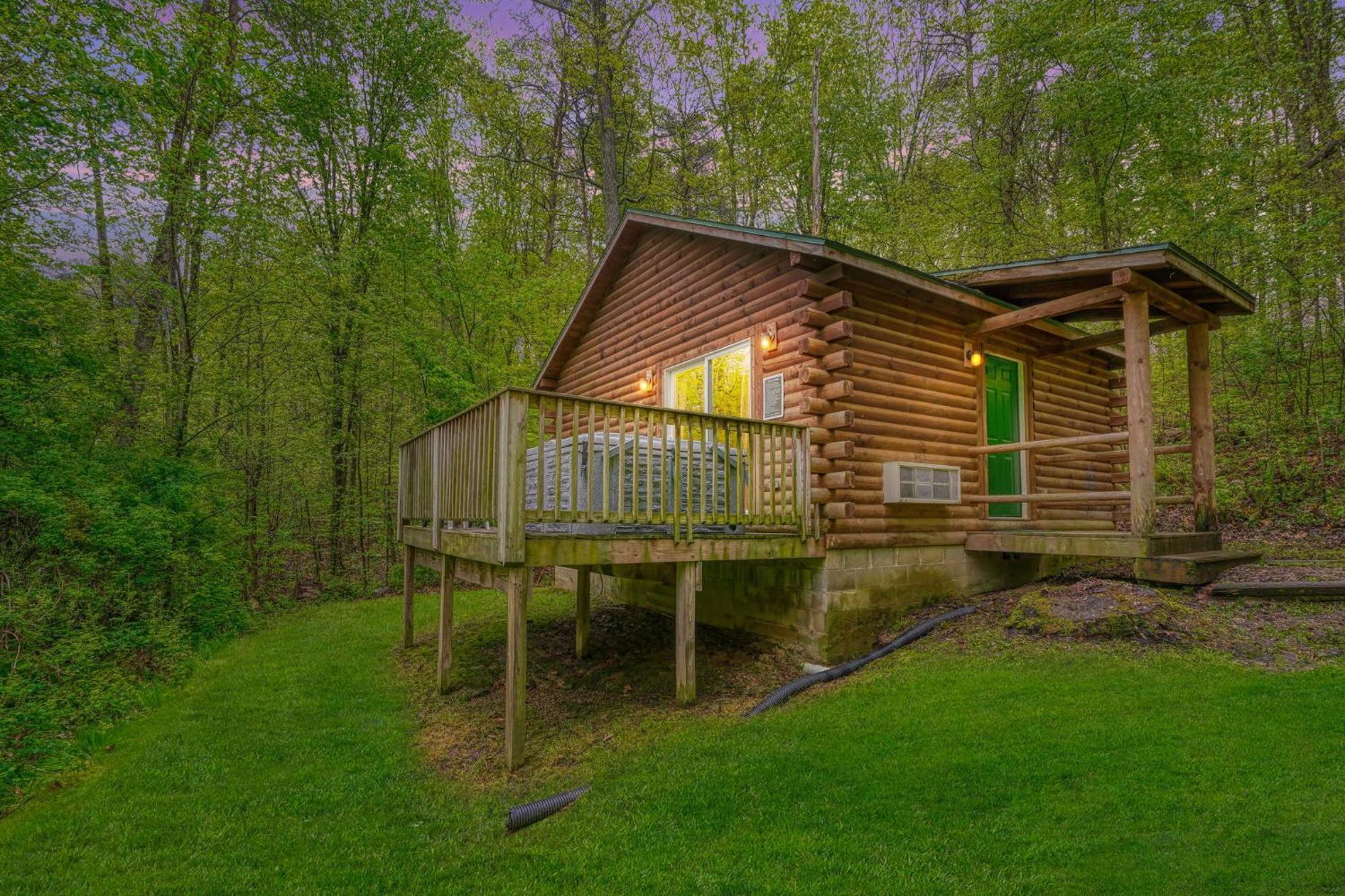 Blue Rose Cabins - Big Woody Cabin ローガン エクステリア 写真